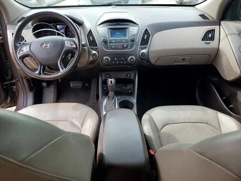 2014 HYUNDAI TUCSON SE  