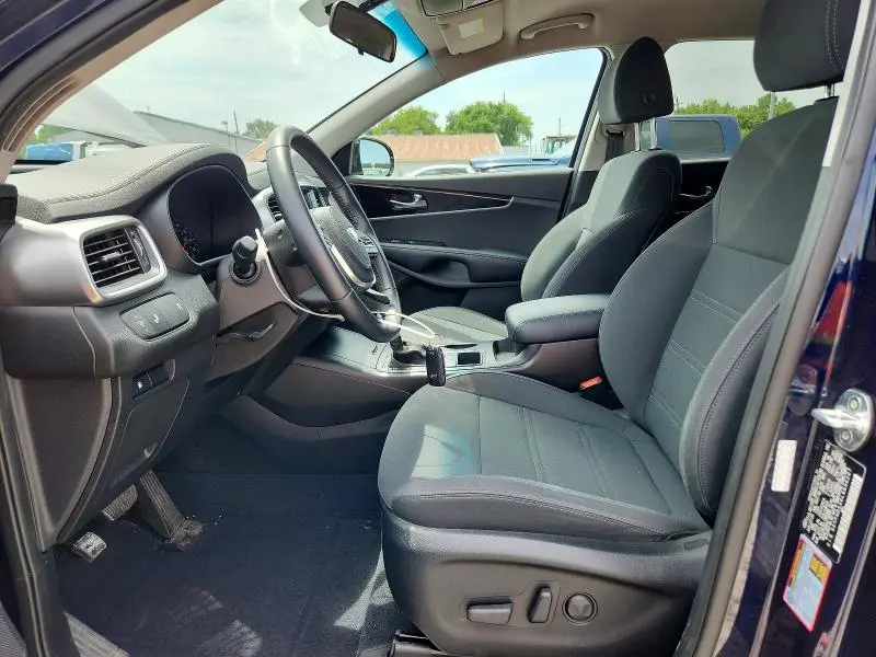 2020 KIA SORENTO S  