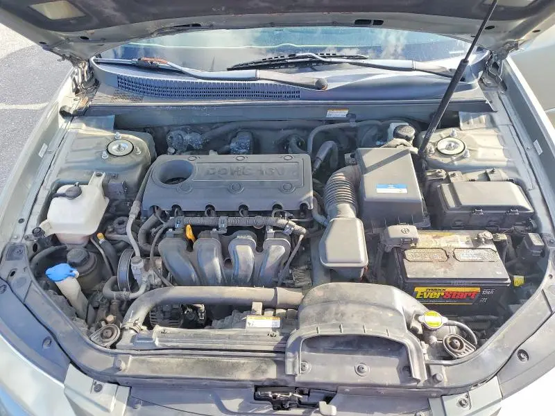 2010 HYUNDAI SONATA GLS  
