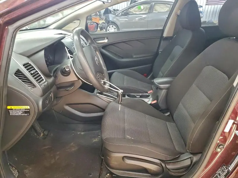 2018 KIA FORTE LX  