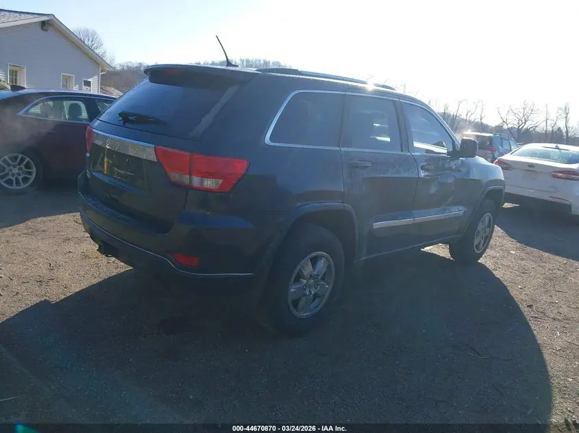 2011 JEEP GRAND CHEROKEE LAREDO