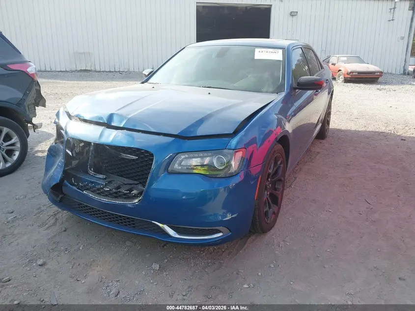 2020 CHRYSLER 300 TOURING