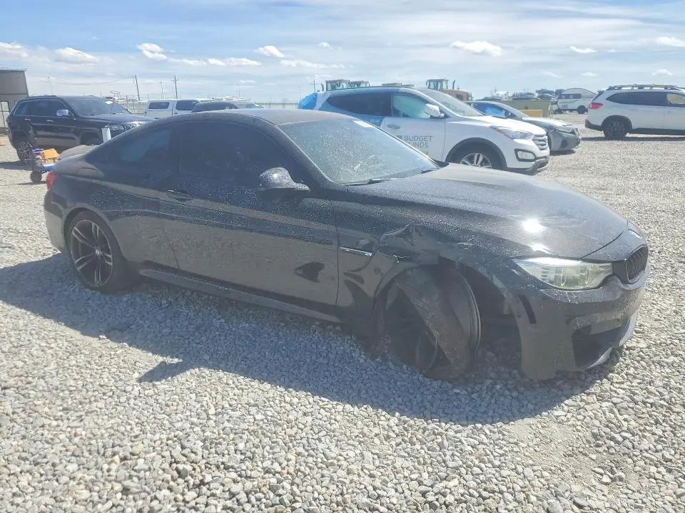 2015 BMW M4   