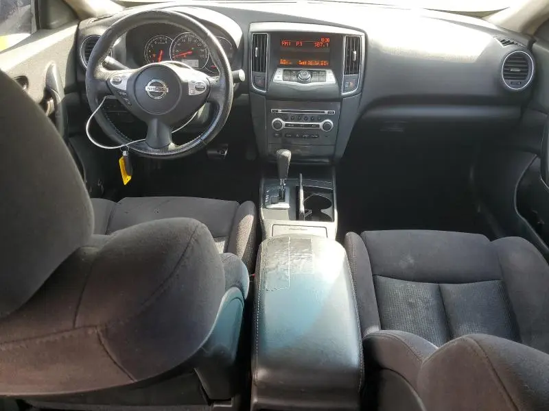 2013 NISSAN MAXIMA S  