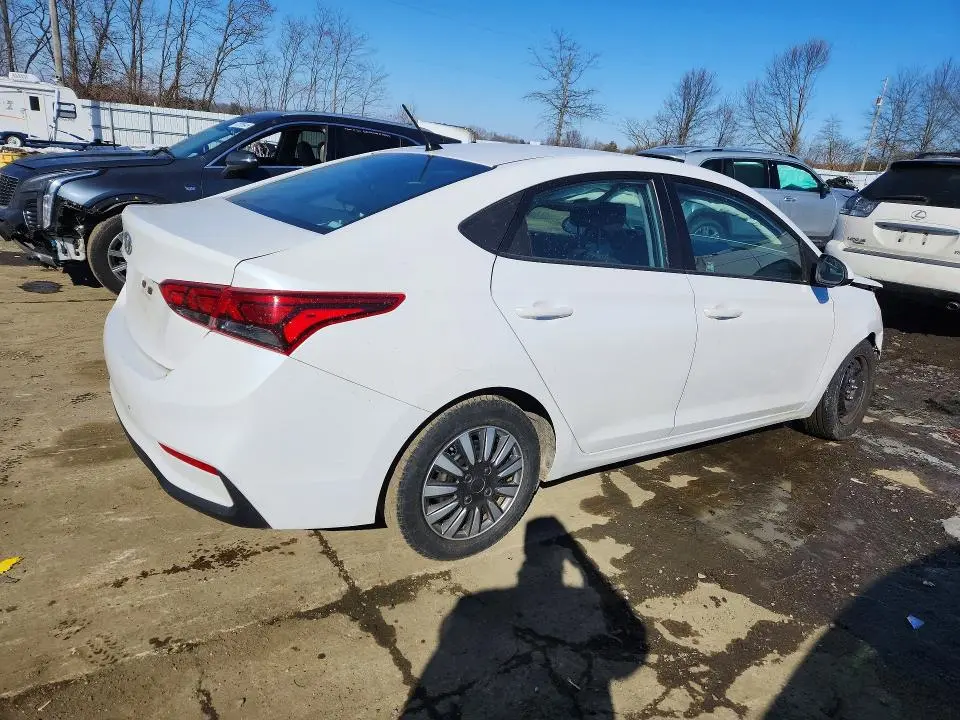 2021 HYUNDAI ACCENT SE  