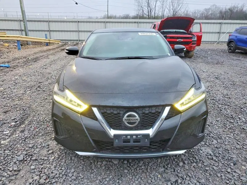 2022 NISSAN MAXIMA SV  