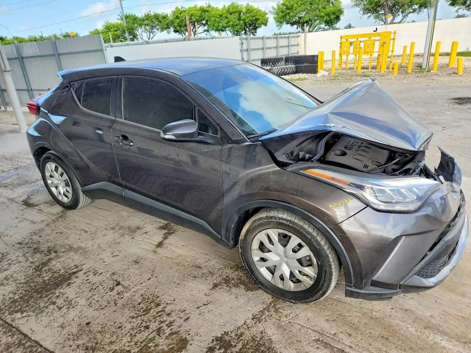 2021 TOYOTA CHR   