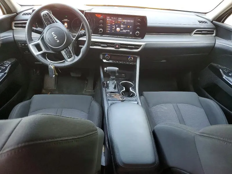 2023 KIA K5 LXS  