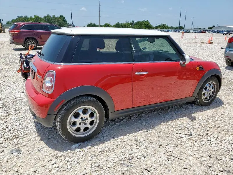 2012 MINI COOPER   