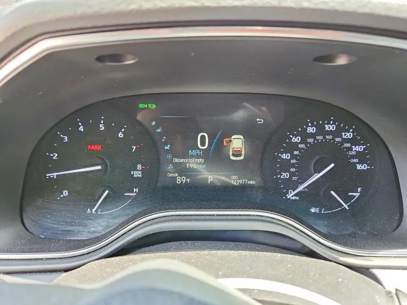 2019 TOYOTA AVALON XLE  