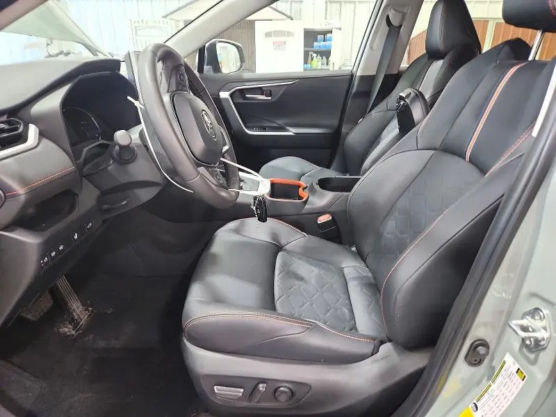 2023 TOYOTA RAV4 ADVENTURE  
