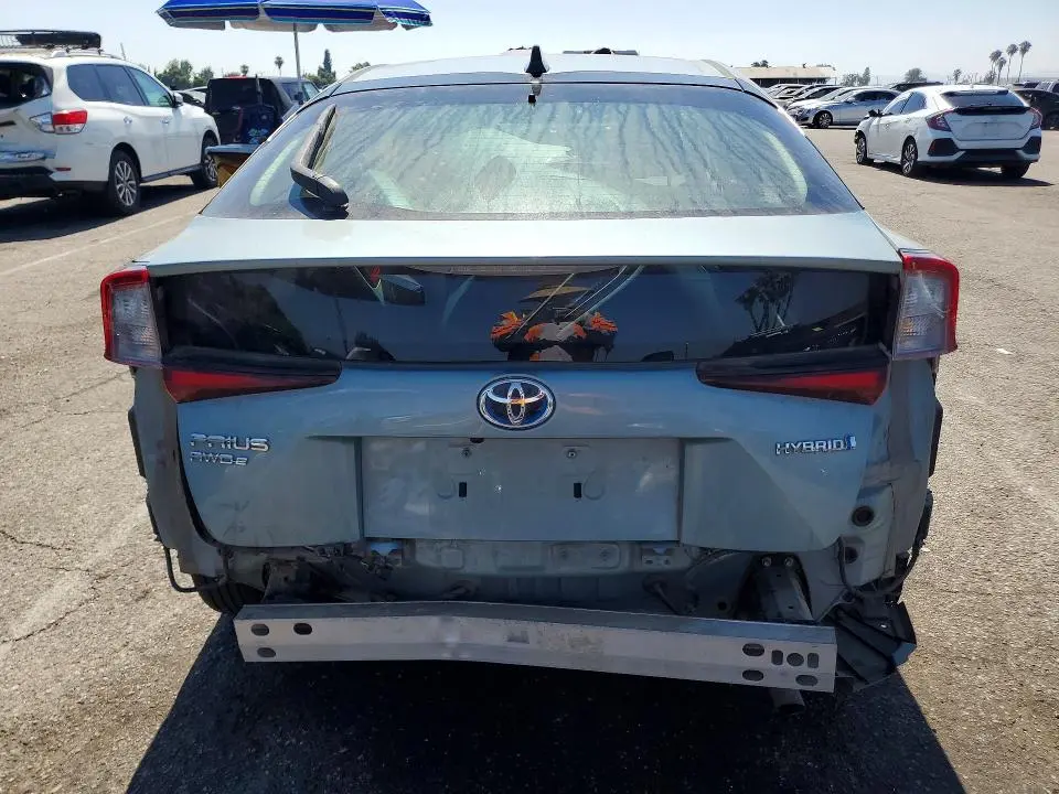 2020 TOYOTA PRIUS LE AWD-E  
