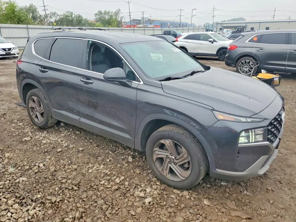 2021 HYUNDAI SANTA FE SE  