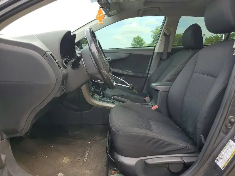 2010 TOYOTA COROLLA BASE  