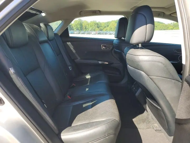 2013 TOYOTA AVALON LIMITED  