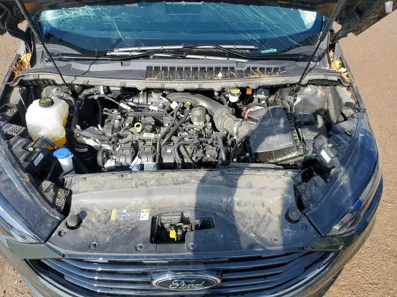 2022 FORD EDGE SE  