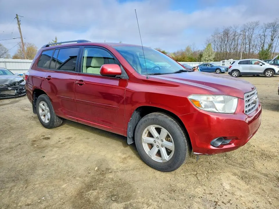 2010 TOYOTA HIGHLANDER BASE  