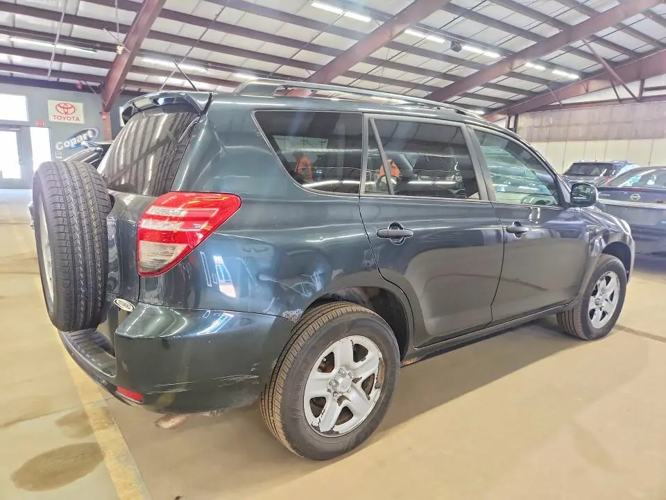 2011 TOYOTA RAV4 BASE  