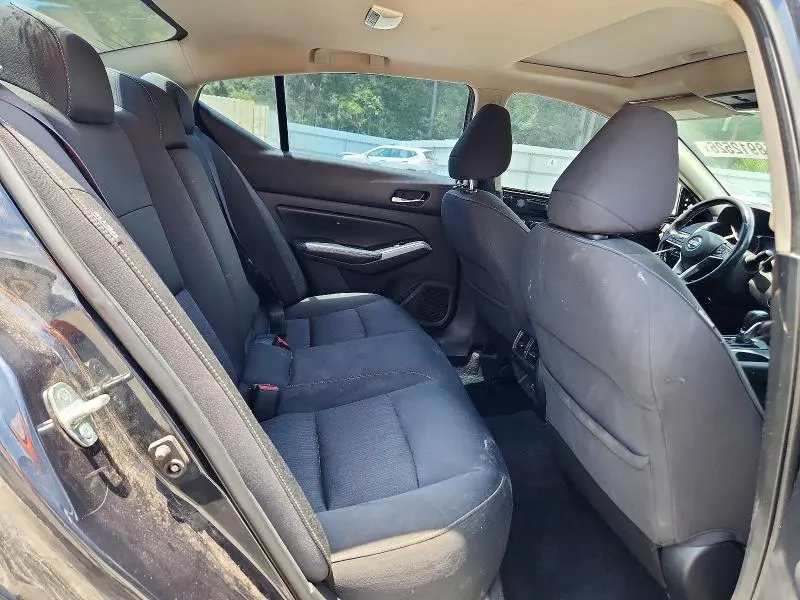 2019 NISSAN ALTIMA SV  