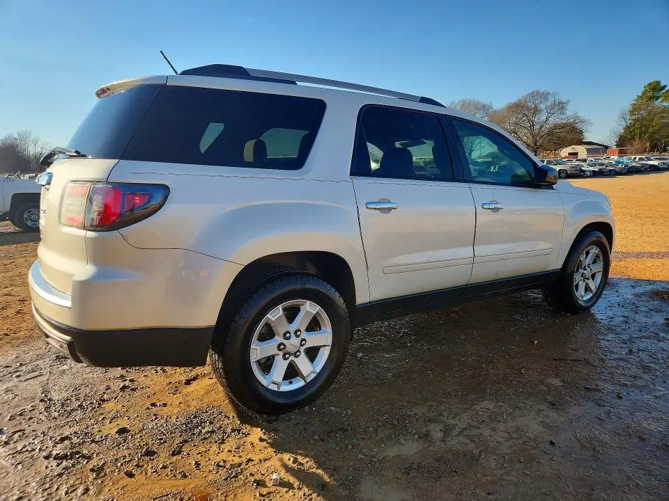 2013 GMC ACADIA SLE  