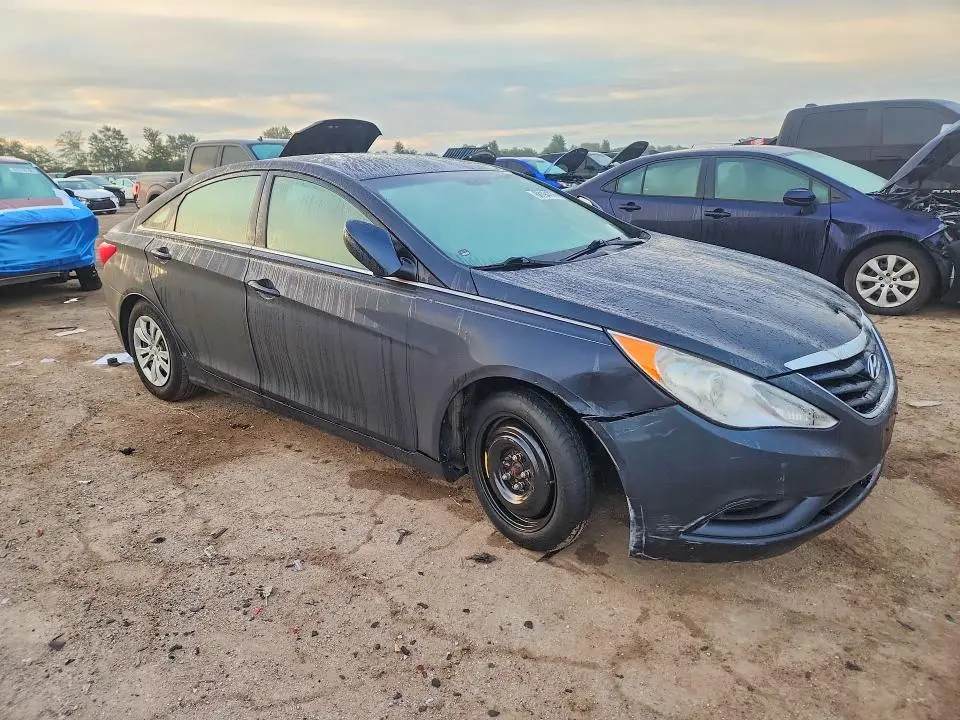 2012 HYUNDAI SONATA GLS  