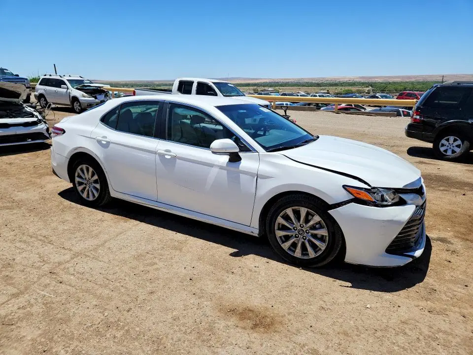 2018 TOYOTA CAMRY LE  