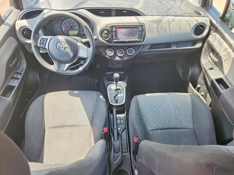 2016 TOYOTA YARIS 5-DOOR LE  