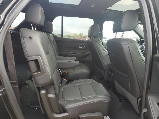 2023 CHEVROLET TRAVERSE LT  