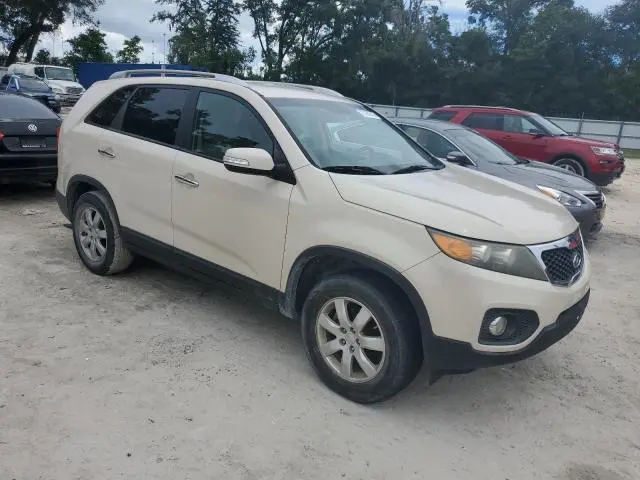 2011 KIA SORENTO BASE  