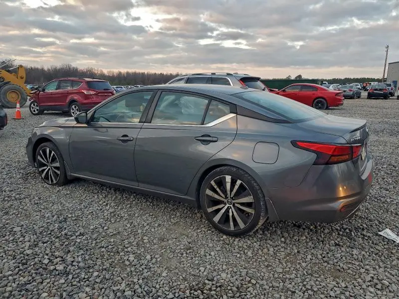 2020 NISSAN ALTIMA SR  