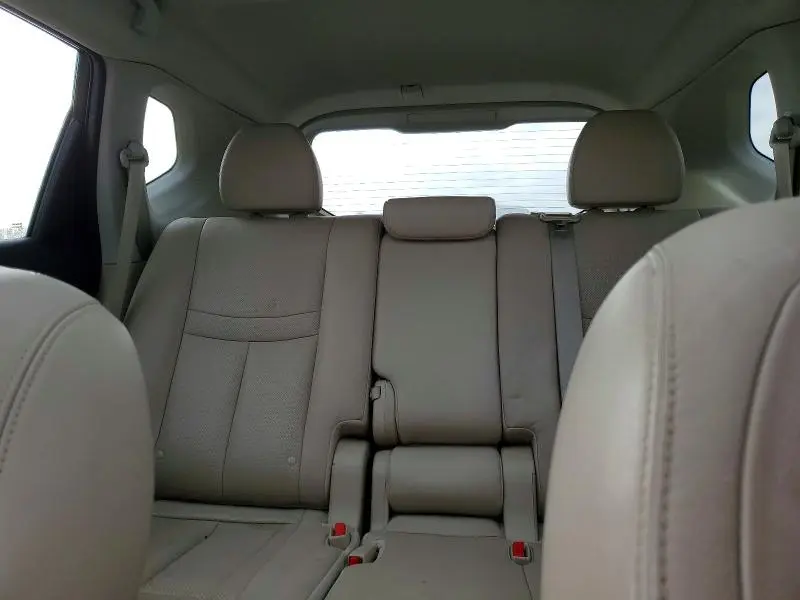 2014 NISSAN ROGUE S  