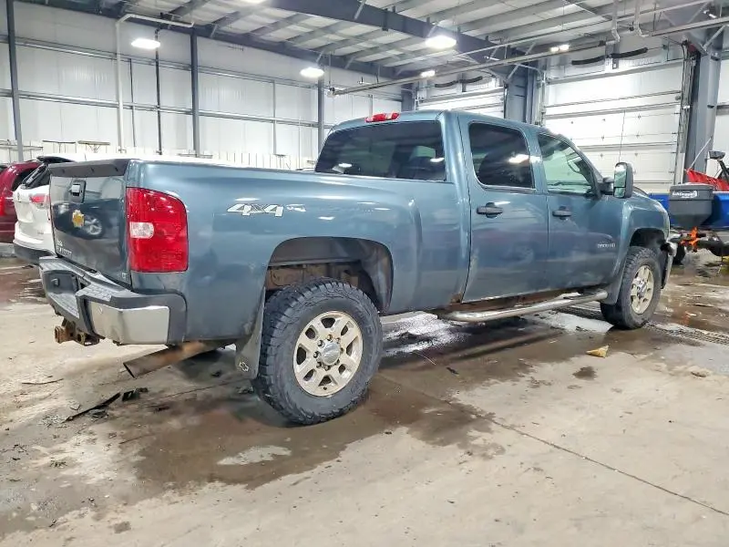 2011 CHEVROLET SILVERADO K3500 LT  
