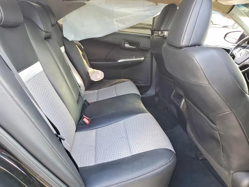 2012 TOYOTA CAMRY SE  