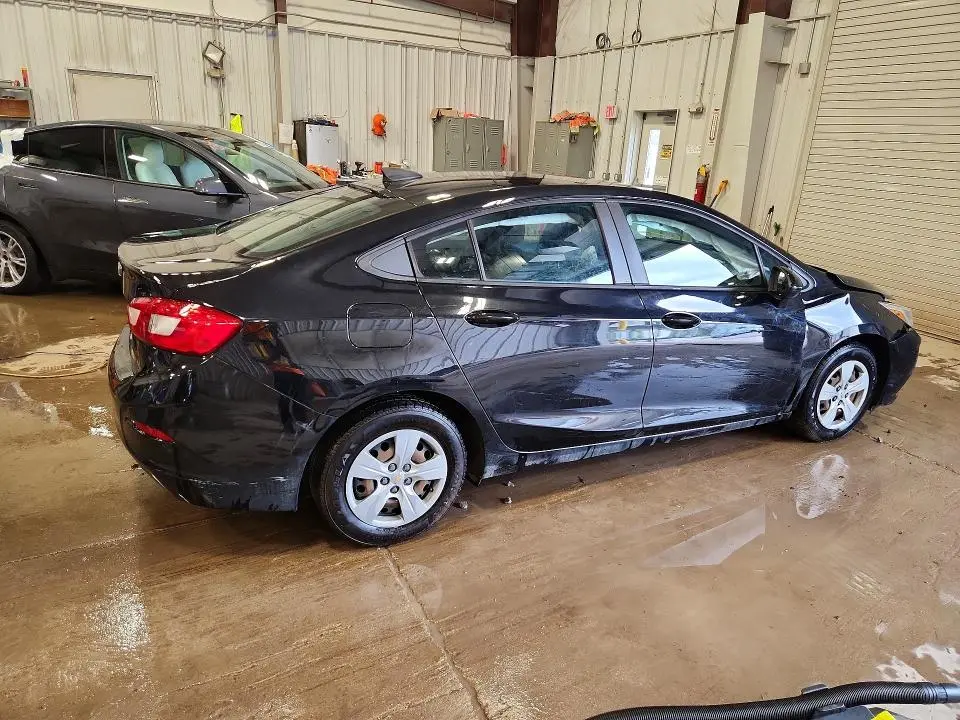 2018 CHEVROLET CRUZE LS  