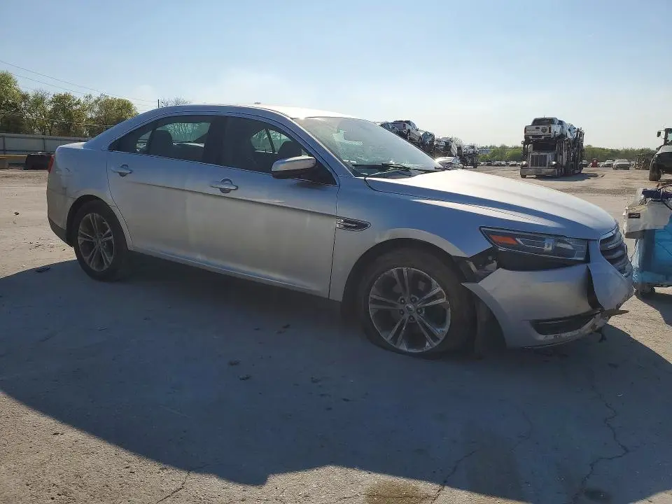2016 FORD TAURUS SEL  