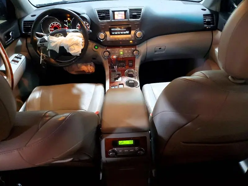 2012 TOYOTA HIGHLANDER   