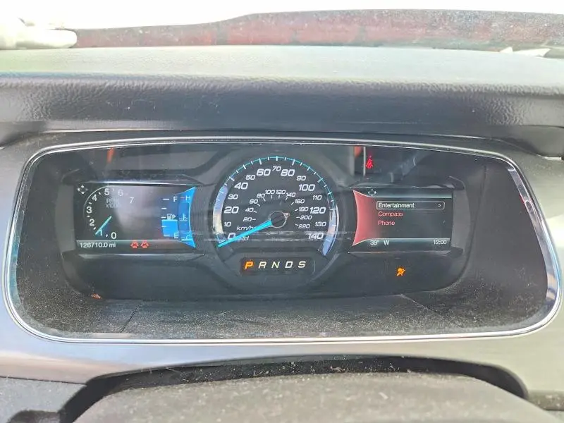 2019 FORD TAURUS SEL  