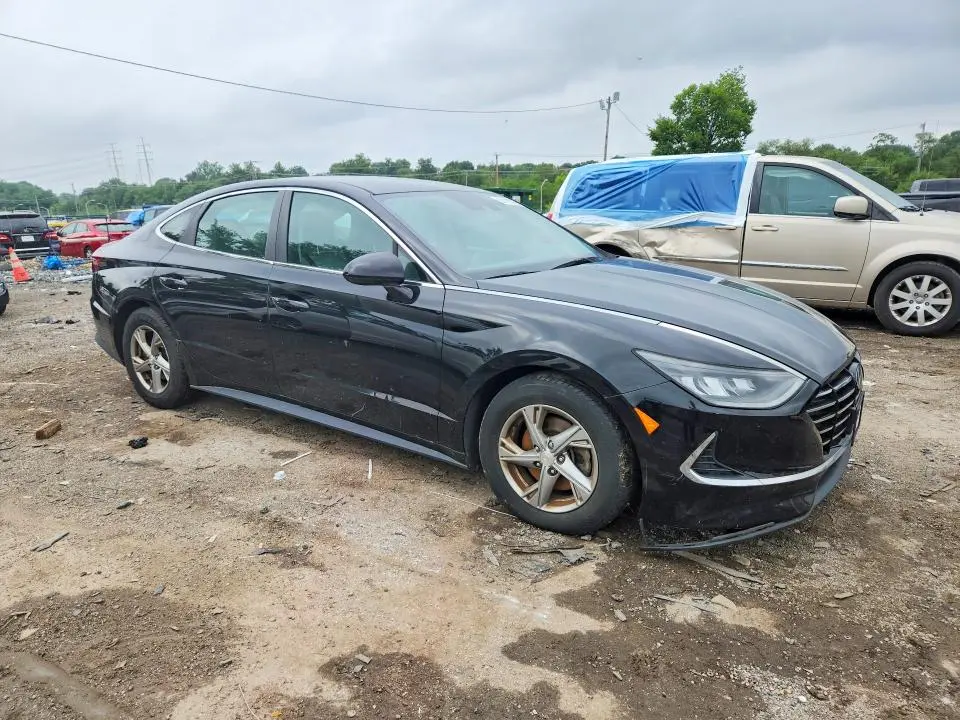 2020 HYUNDAI SONATA SE  