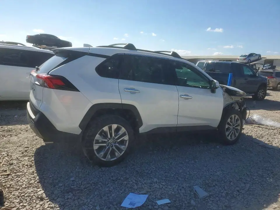 2024 TOYOTA RAV4 LIMITED  