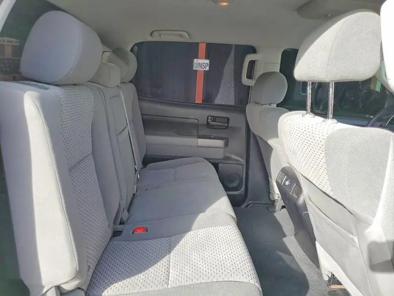 2013 TOYOTA TUNDRA CREWMAX SR5  