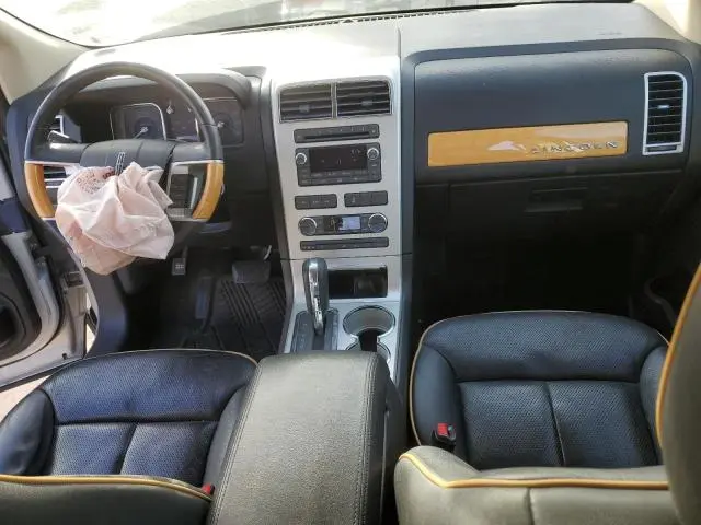2010 LINCOLN MKX   