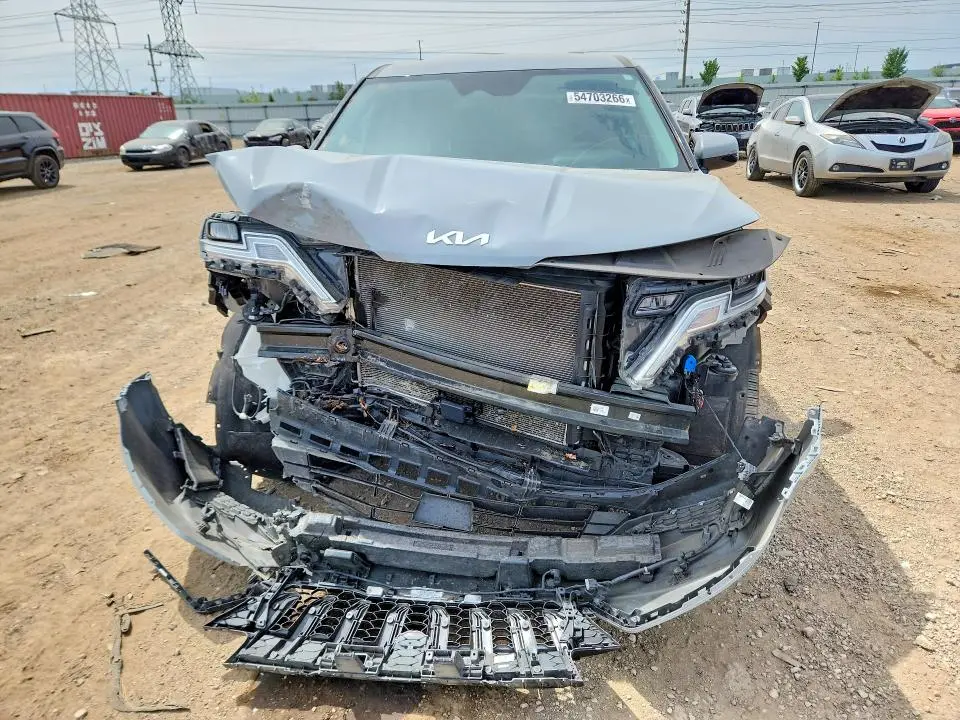 2023 KIA CARNIVAL EX  