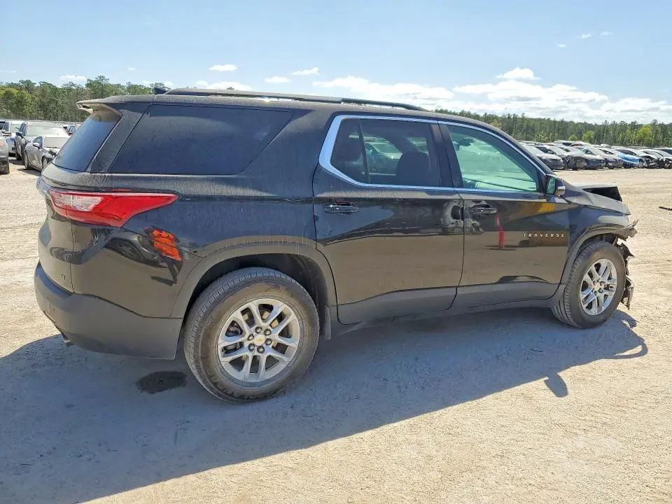 2019 CHEVROLET TRAVERSE LT  