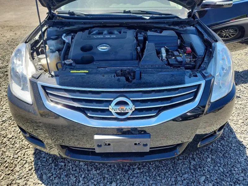 2011 NISSAN ALTIMA SR  