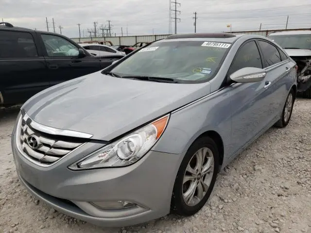 2011 HYUNDAI SONATA SE