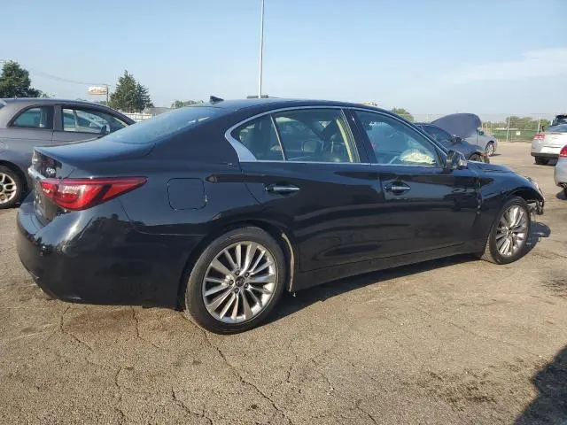 2021 INFINITI Q50 LUXE  