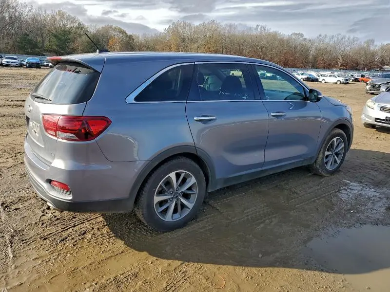 2020 KIA SORENTO S  