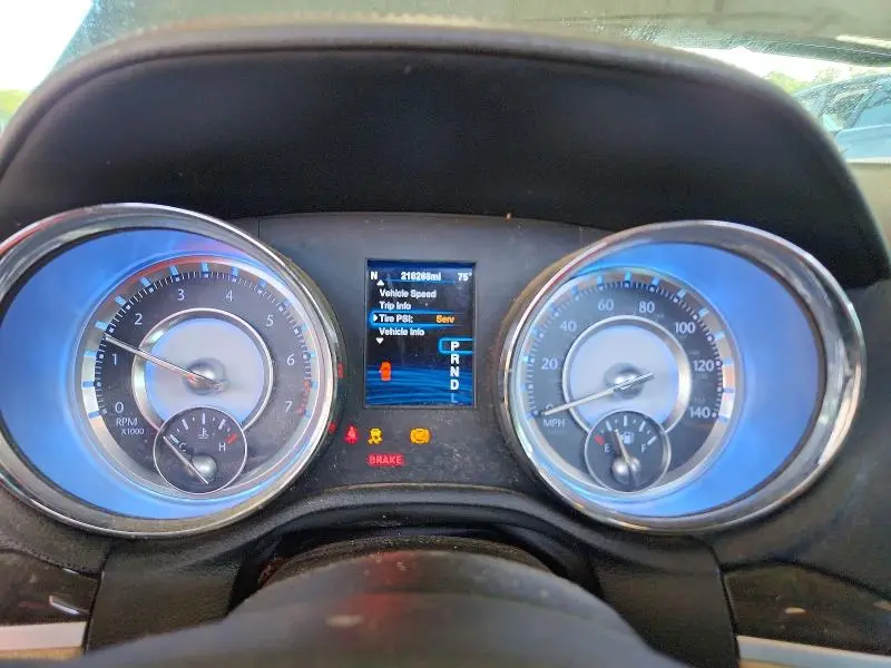 2013 CHRYSLER 300   