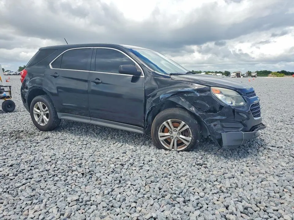 2017 CHEVROLET EQUINOX LS  