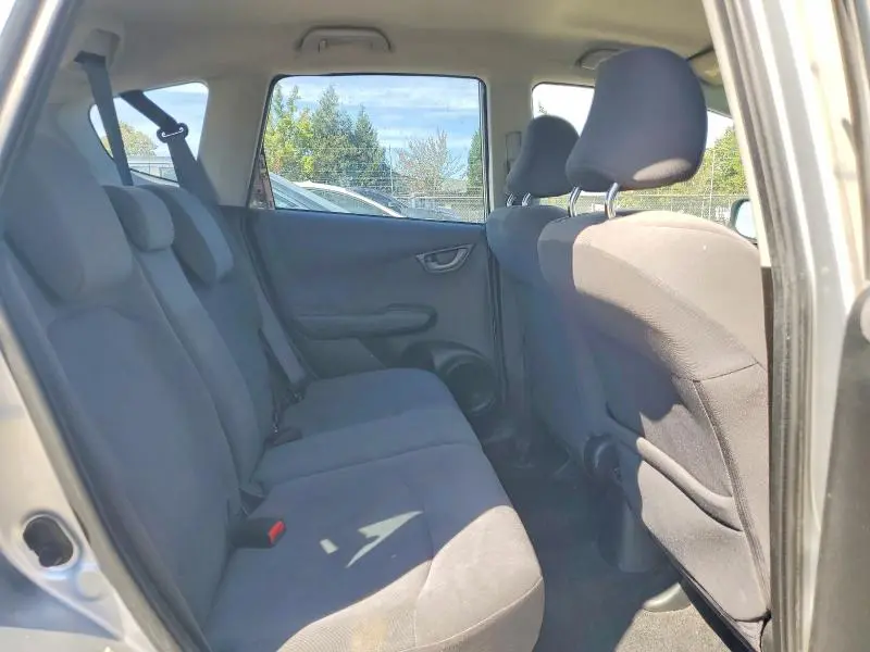 2011 HONDA FIT   